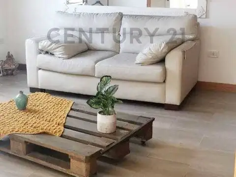 Benito Lynch 3600, Piso 0