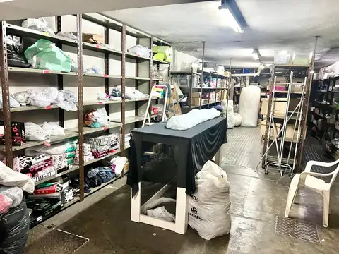 Local en Venta Via Pública