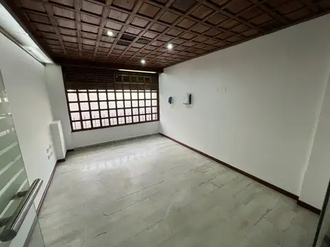 Local en Alquiler en Banfield, $ 1.200.000