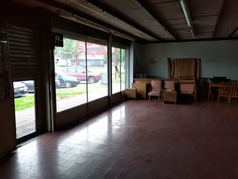 Local en Alquiler en Burzaco, USD 3.500