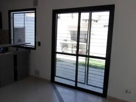 Departamento en Venta en Villa Elvira, USD 72.500