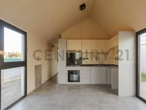 Casa en Venta en Barrio Rincones de Manantiales, USD 103.000