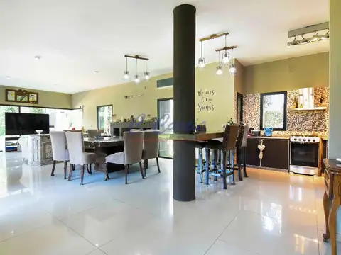 Casa en Venta de 4 dormitorios