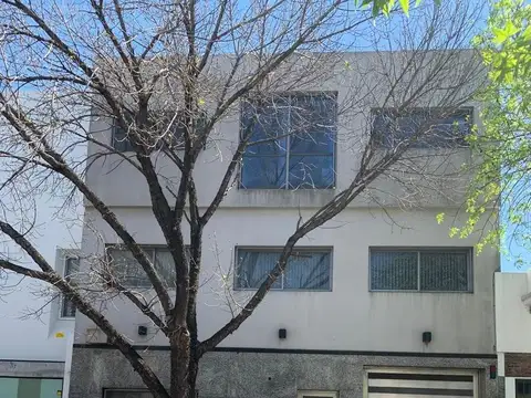 Edificio Comercial en  Saavedra