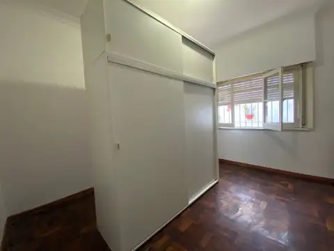 Depto Tipo Casa 2 ambientes con 1 baño
