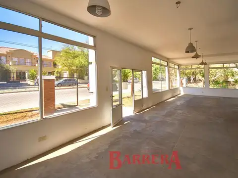 Local en Venta 16 años