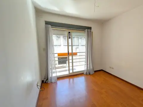 Departamento en Venta en Flores, USD 82.000