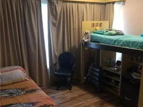 Depto Tipo Casa en Venta de 5 ambientes