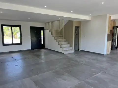 Casa en Venta en Haras Santa Maria, USD 260.000