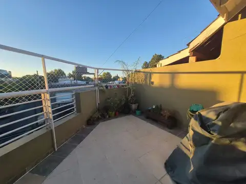 PH 4 AMB EN VENTA SAENZ PEÑA TERRAZA APTO CREDITO