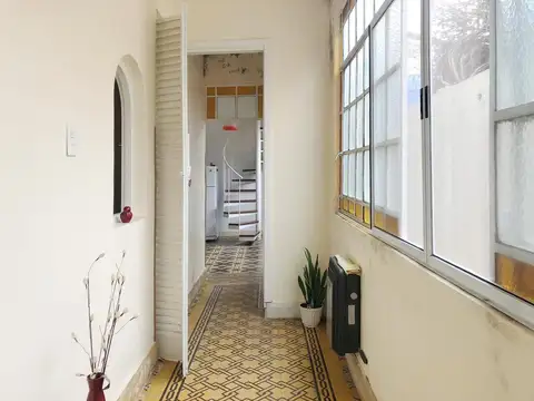 Depto Tipo Casa en Venta 40 años