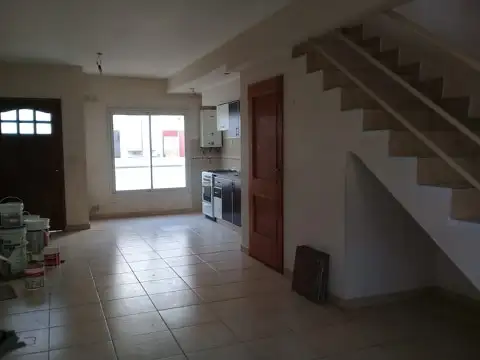 PH 3 Ambientes en DUPLEX de 15 Años de Antiguedad