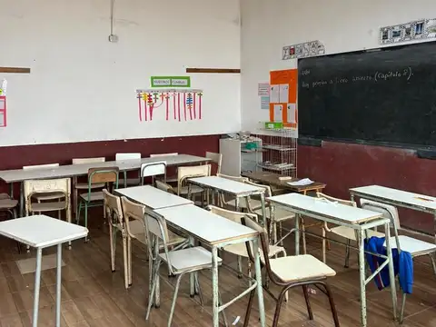 Edificio de Escuela - Local Comercial