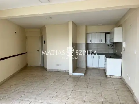 Leandro N. Alem 2800, Piso 1744