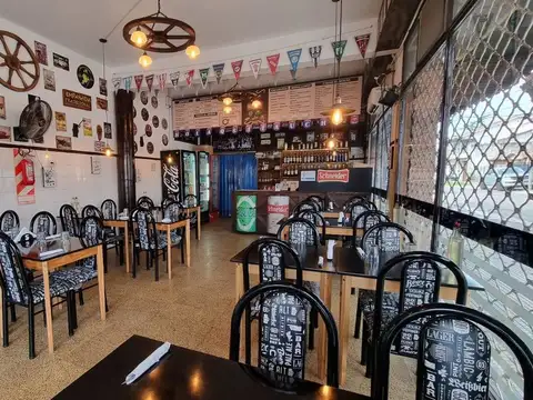 Local en Venta 44 años