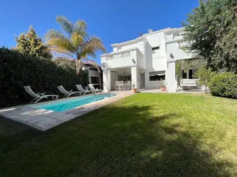 Casa a la venta en Club de Campo Guaymallen