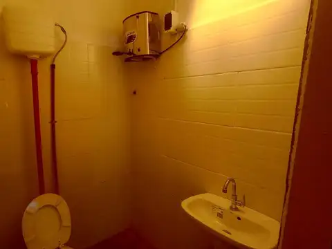 Departamento en Alquiler en Lanus Este, $ 270.000