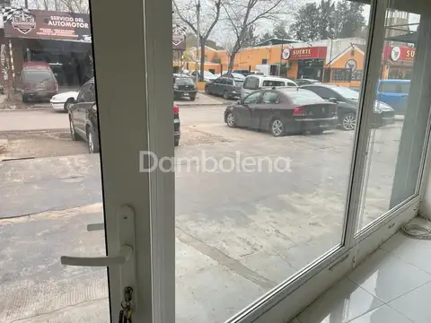 Local en Alquiler en Francisco Alvarez, USD 1.200