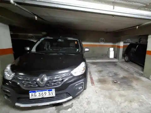 Venta, Cochera en Edificio, Belgrano.