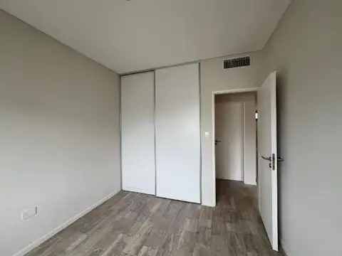 Departamento en Alquiler en La Cañada - Los Arces, USD 920
