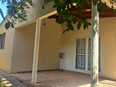Casa en Venta en San Roque, USD 48.000
