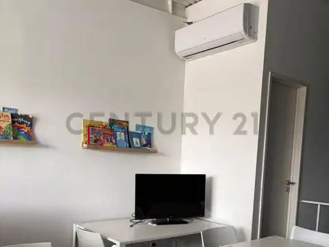 Local en Alquiler en Joaquin Gorina, USD 500