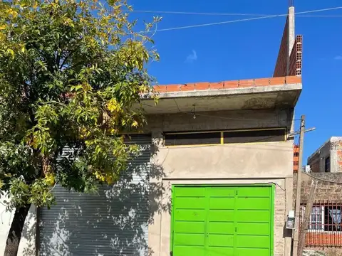 Depósito en venta - 2 Baños - Gonzalez Catan