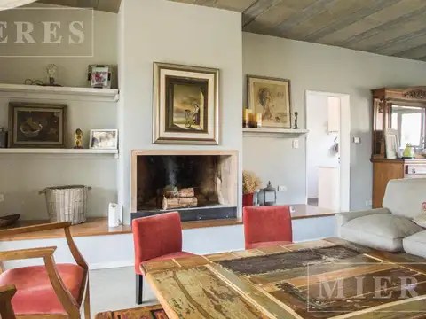 Casa en Alquiler Temporal con 2 cocheras