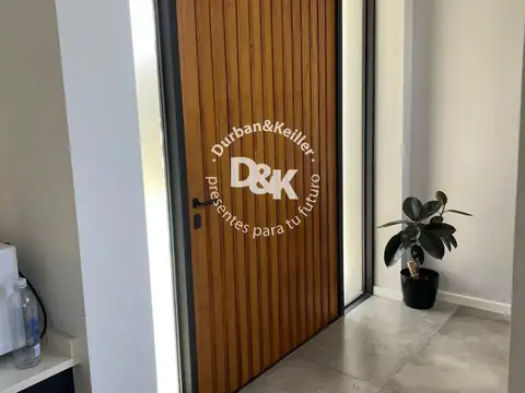 Casa en Alquiler en Pilara, USD 2.900