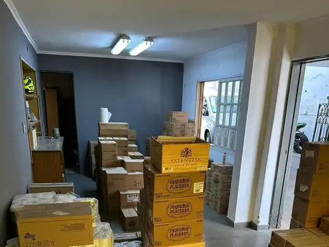 Galpon en Alquiler 57  mts Fondo