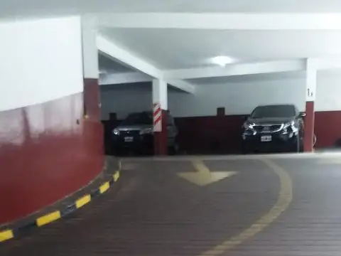 Cochera - Barrio Norte