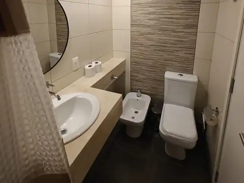 Departamento en Alquiler con 1 cocheras