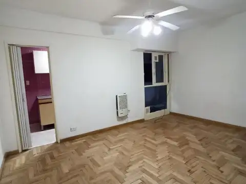 DEPARTAMENTO - 2 AMBIENTES - INTERNO