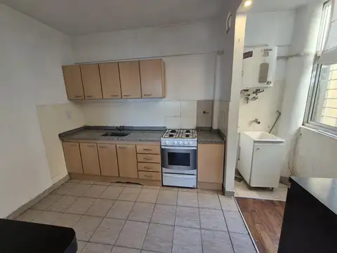 Depto Tipo Casa en Venta 40 años