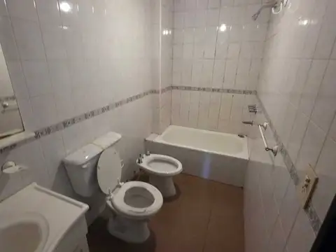 Casa en Alquiler en Pacheco Sur, $ 1.200.000