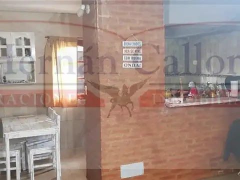 Departamento en Venta en Villa Luzuriaga, USD 105.000