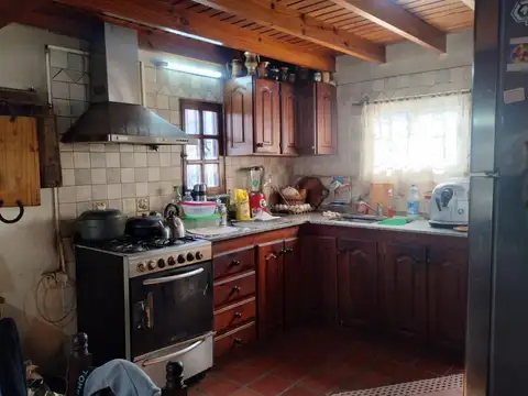 Casa en Venta con 4 cocheras