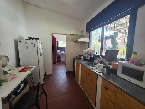 Oportunidad en Villa Rosa | Casa con parque y pileta en lote