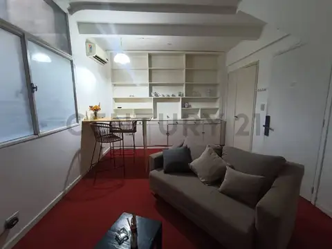 Montevideo 900, Piso 1