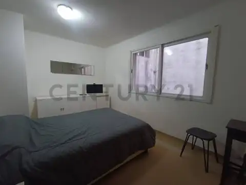 Departamento en Alquiler en Recoleta, $ 700.000