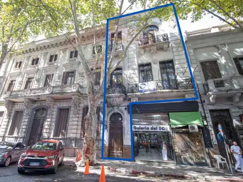 VENTA GRAN CASA DE ALTOS CON RENTA EN CENTRO SUR