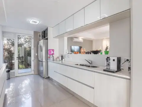 Casa en Venta al Oeste