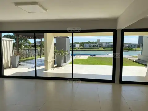 Casa en Venta en San Sebastian, $ 330.000