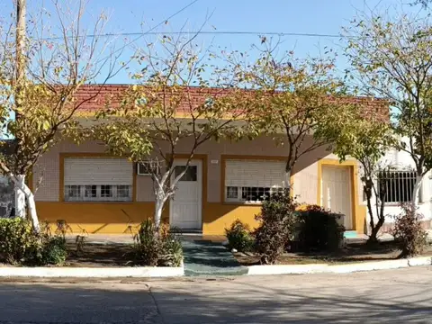 VENTA DE CASA ALOJAMIENTO TERMAS DE RIO HONDO