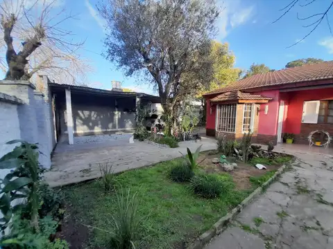 Casa 5 ambientes en Pilar- Apta crédito