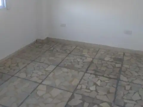 Depto Tipo Casa en Alquiler de 2 ambientes