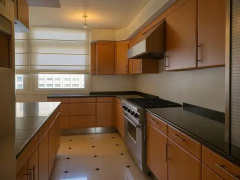 Departamento en Venta en Botanico, USD 1.180.000