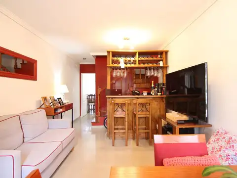 Casa en Venta en Olivos Maipu/Uzal, USD 330.000