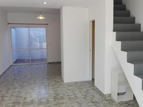 Duplex en complejo El Palmar alquiler