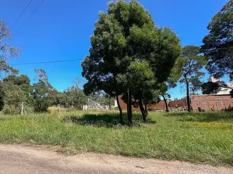 Terreno en Venta en Los Acantilados, USD 21.500